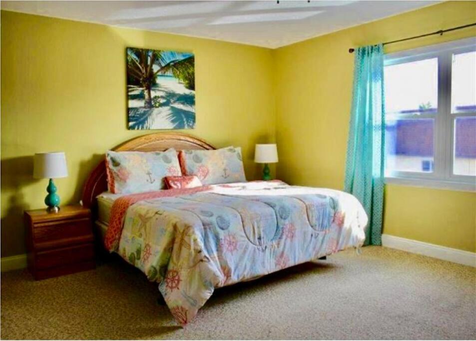 Condo By The Sea! Cocoa Beach Eksteriør bilde