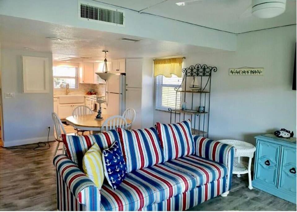 Condo By The Sea! Cocoa Beach Eksteriør bilde