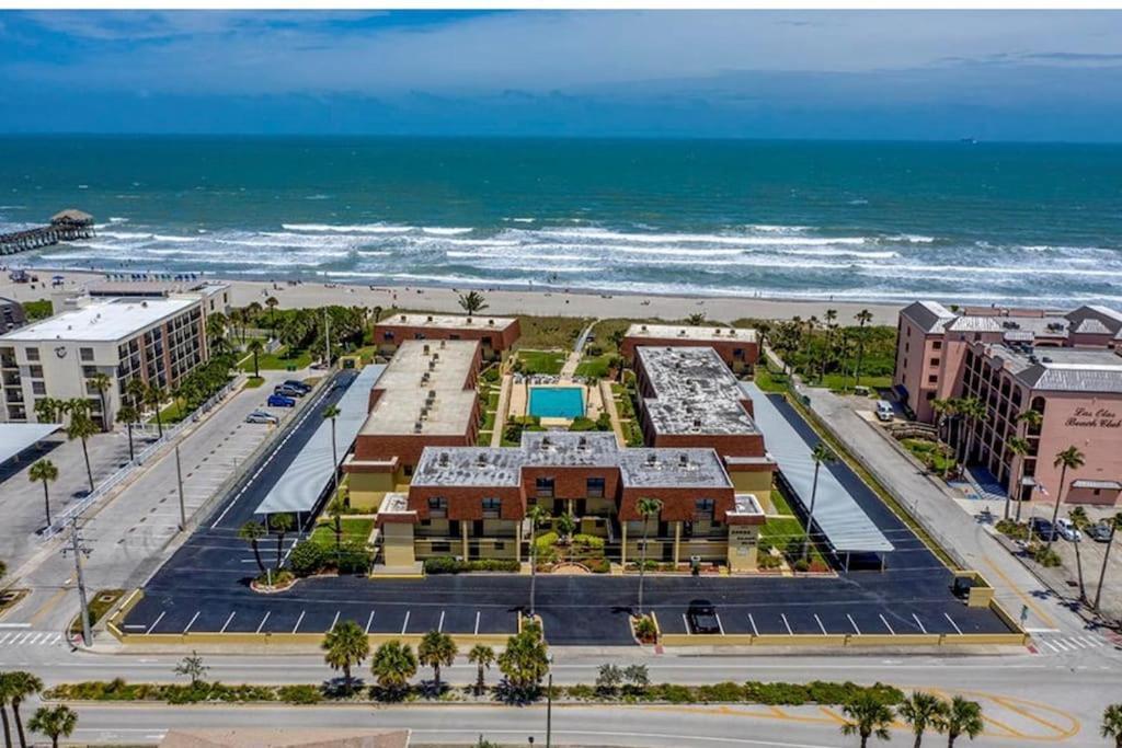 Condo By The Sea! Cocoa Beach Eksteriør bilde